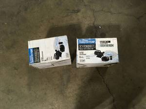 lot 36 image: 2 Lots of Everbilt 110 HP Non-Submersible Self-Priming Transfer Pump Customer Returns See Pictures