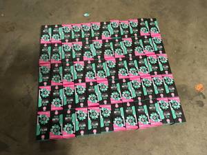 lot 40 image: Lot of Cynpel Peri Bottle for Postpartum Essentials, Feminine Care  The Original Portable Bidet   Customer Returns See Pictures