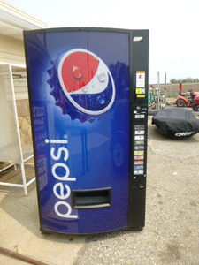 Vendo Pepsi Pop Machine