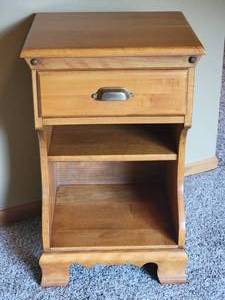 lot 50 image: Heirloom Nightstand