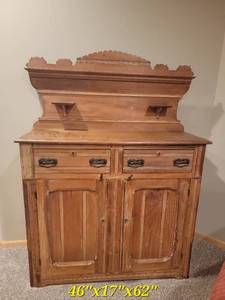 lot 28 image: Raw Antique East Lake Buffet