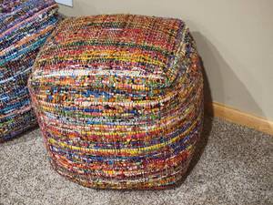 lot 29 image: Pier 1 Rag Rug Puffs Pair