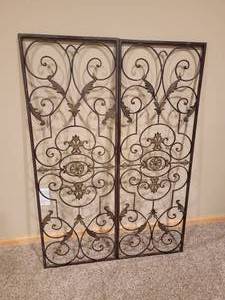 lot 90 image: Steel Dcor Trellis Pair