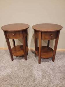 lot 40 image: Contemporary Drum Side Tables