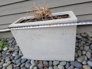 lot 12 image: Modern Resin Rectangular Planters  lot of 3
