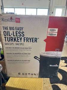 New in Box Big Easy Oil-Less Turkey Fryer