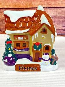 Minnesota Vikings Ceramic Christmas House 5 Inch Tall