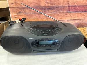 RCA Stereo  CD Player