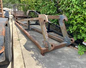 lot 140 image: Caterpillar Jib