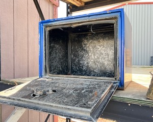 lot 170 image: Under Truck Tool Box