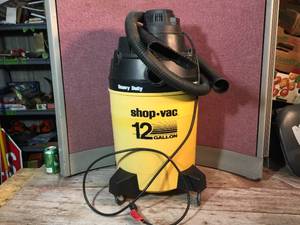 lot 18 image: Shop-Vac Heavy Duty 12 Gallon