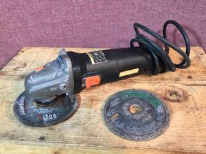 lot 25 image: Warrior 4 12 Angle Grinder