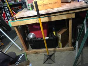 lot 34 image: Yardworks 10 x 10 Tamper