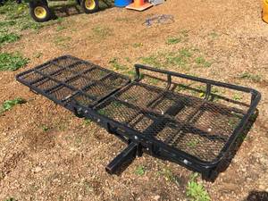 lot 6 image: Receiver Hitch Cargo Carrier With Folding Ramp