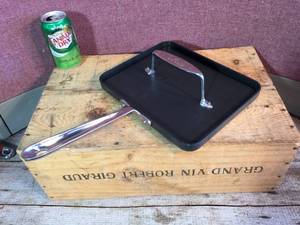 lot 109 image: All-Clad Panini - Sandwich Press