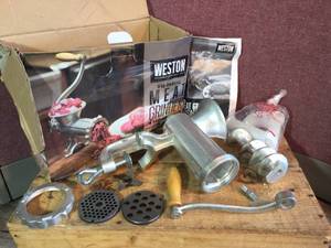 lot 104 image: Weston #10 Manual Meat GrinderSausage Stuffer