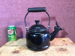 lot 102 image: LeCreuset Tea Pot