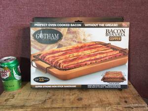 lot 106 image: Gotham Bacon Bonanza Cooker