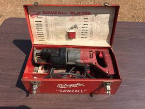 lot 157 image: Milwaukee Sawzall With Case