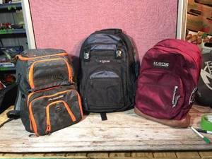 lot 135 image: 3 Outdoors - Sporty Type Backpacks