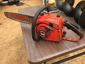 lot 183 image: Homelite 360 Automatic Gas Chainsaw