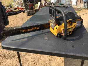 lot 144 image: Poulan Pro Gas Chainsaw 18