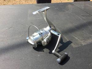 lot 129 image: Shakespeare Lite Pro Fishing Reel