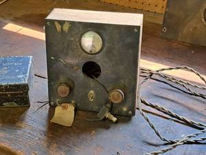 lot 162 image: Vintage GE Ammeter Gauge