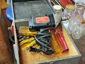 lot 206 image: Craftsman Variable Speed Reversible 38 Drill 315.10514 with Drill Bits and Carry Case