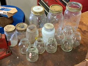 lot 211 image: Lot of (14) Assorted Jars