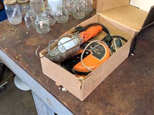 lot 215 image: Woods Wire 20 183 Retractable Reel Light (in original box)