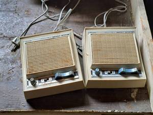 lot 218 image: Fasco 2-piece Solid State Portable Intercom System
