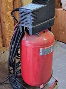 lot 129 image: 22-Gallon 5-HP 45 Rolling Single Cylinder  Oilfree Air Compressor