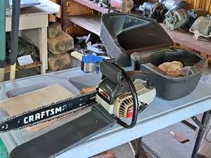 lot 134 image: Sears Craftsman 16-bar2.0-c.i. Gas Chain Saw with Saw Case and Blade Cover