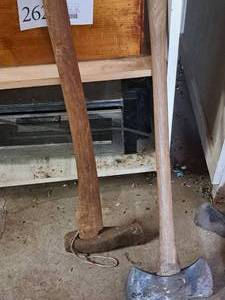 lot 296 image: Lot of (2) Hand Tools - Axe, Maul