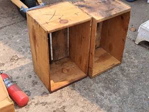 lot 326 image: Lot of (2) Wooden Crates