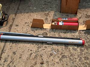 lot 328 image: Da-Lite Versatol 41 Projector Screen
