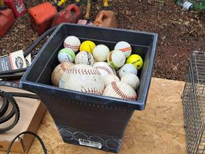 lot 339 image: Lot of (1 Bucket) Baseballs, Softballs, Golf Balls