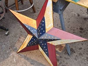 lot 347 image: 36 Star theme Metal Dcor