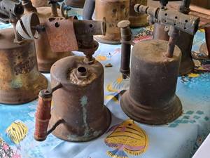 lot 379 image: Lot of (2) Vintage Torches