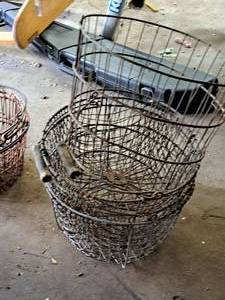 lot 414 image: Lot of (5) Metal Egg Baskets