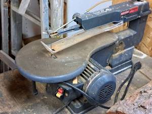 lot 118 image: Sears Craftsman Single-speed 16 Scroll Saw