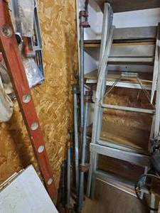 lot 445 image: Lot of (6) Bar Clamps