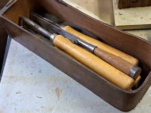 lot 452 image: Lot of  Lathe Chisel Tools