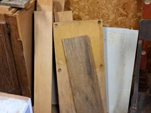 lot 438 image: Lot of  Wood Boards