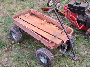 lot 483 image: Pull Wagon