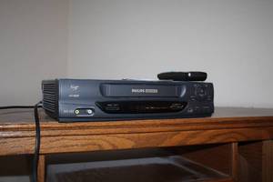 lot 534 image: Philips VHS Player