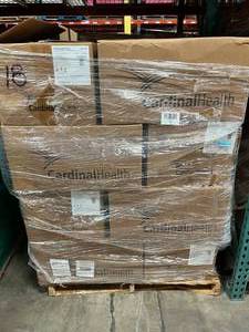 18 Cases Cardinal Health Universal Surgical Gowns