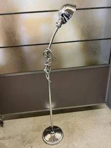 Chrome Gooseneck Telescoping&nbspExamination Light