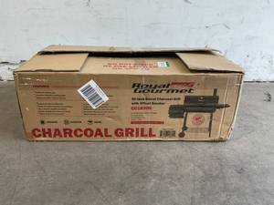 lot 76 image: Royal Gourmet Black 30 BBQ Charcoal Grill and Offset Smoker